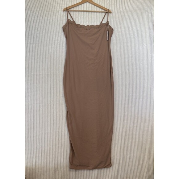 Skims Fits Everybody Lace Long Slip Dress Sienna Size 3X Could Fit XL NWT - Picture 2 of 10